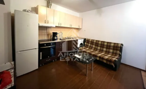 Apartament cu 2 camere, decomandat, situat in zona Soarelui