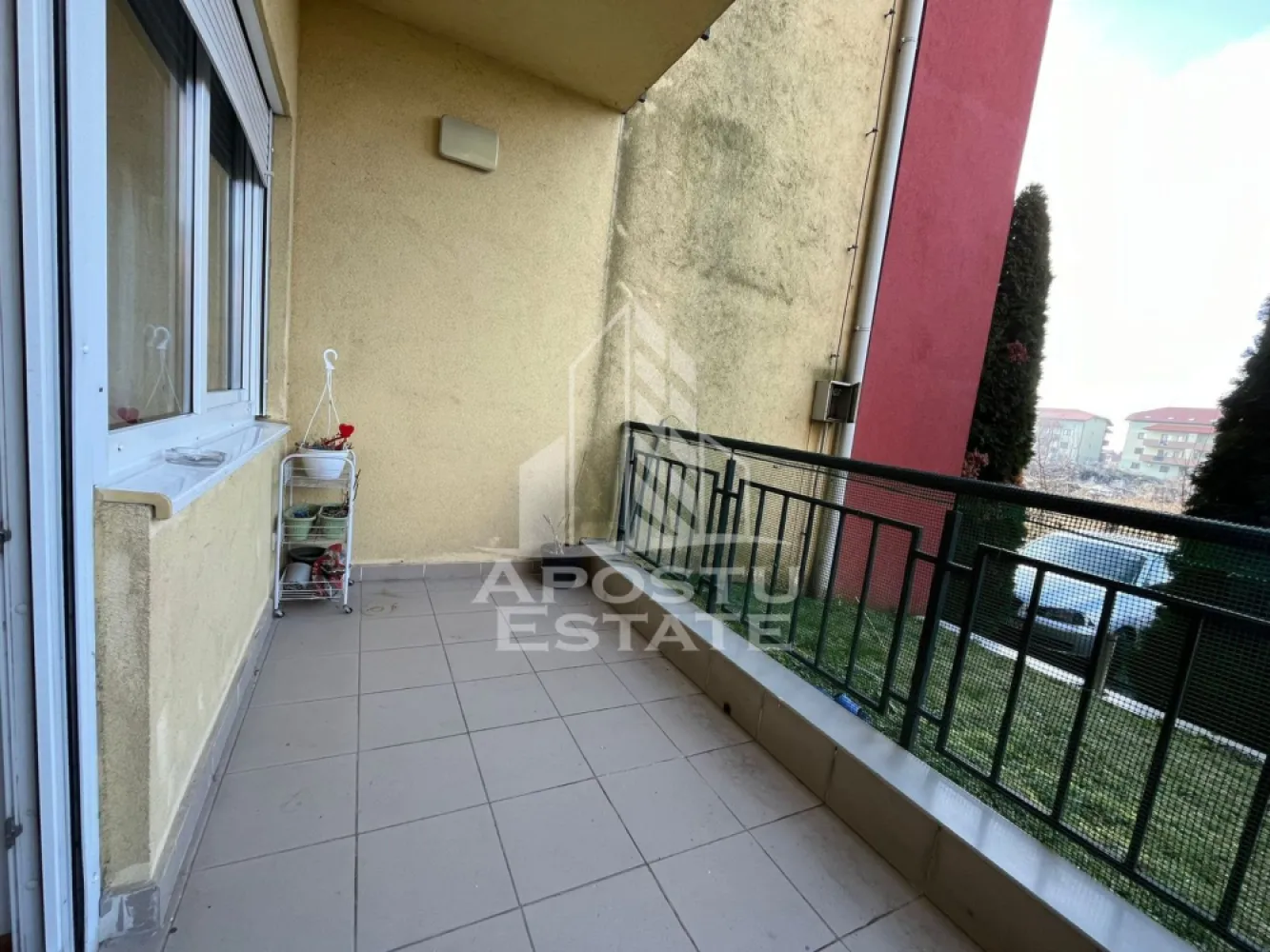 Apartament cu 2 camere, decomandat, situat in zona Soarelui