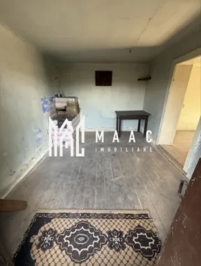 Casă de renovat I teren 1400 mp I Livadă I Central Săcel