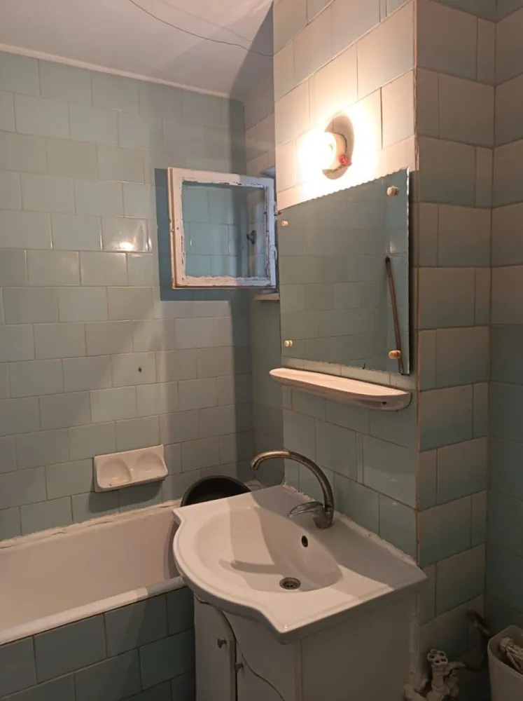 De vanzare apartament cu 2 camere, parter, micro 13 B, 58.500 euro