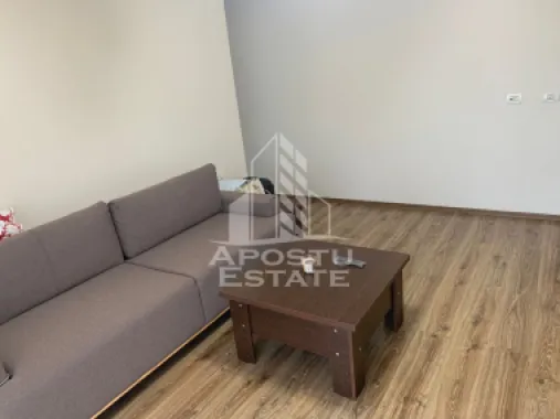 Apartament cu 2 camere, bucatarie inchisa, etaj 1, zona centrala Giroc