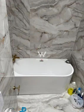 Apartament cu 3 camere LA CHEIE