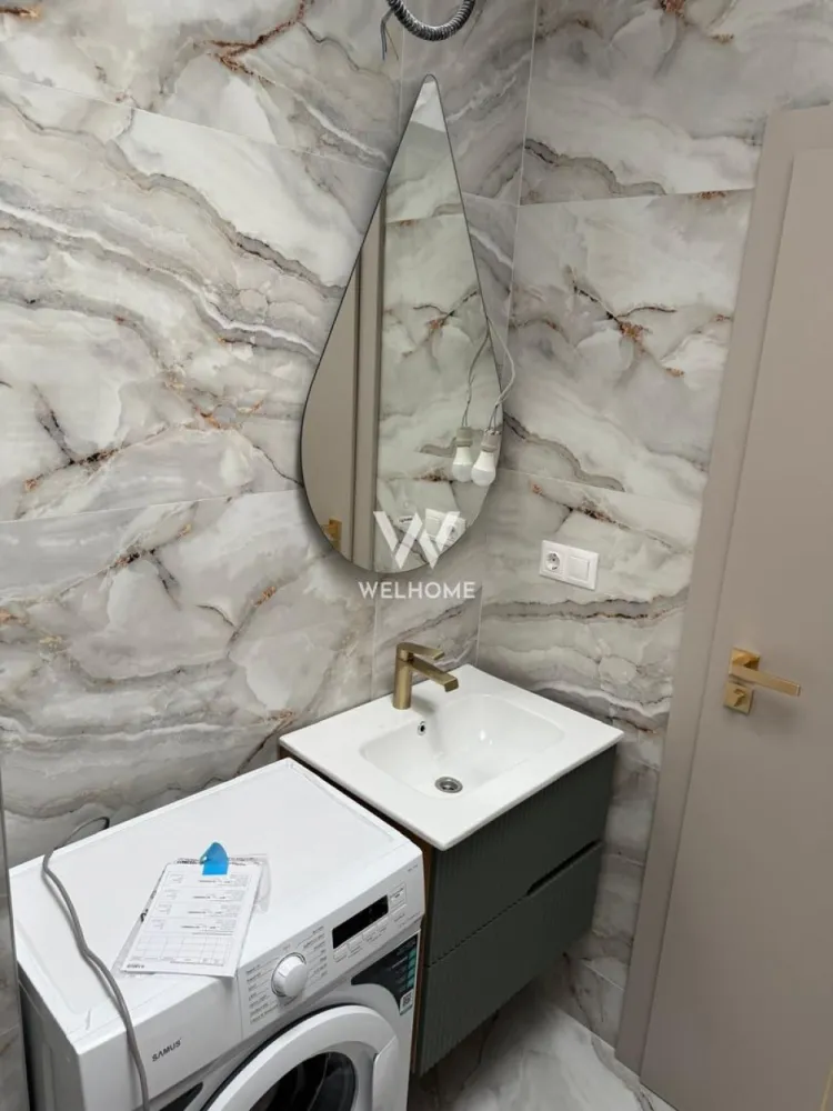 Apartament cu 3 camere LA CHEIE