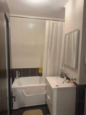 De vanzare apartament 2 camere Complex Vega, 120.000 euro