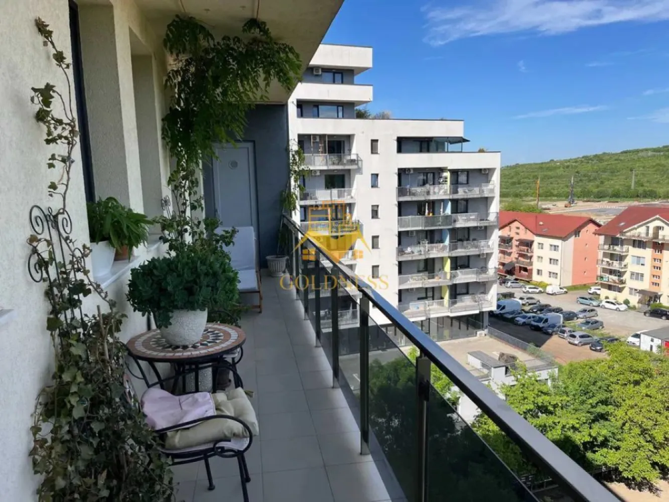2 Camere openspace, Parcare, Borhanci, Romul Ladea, Terasa, Modern