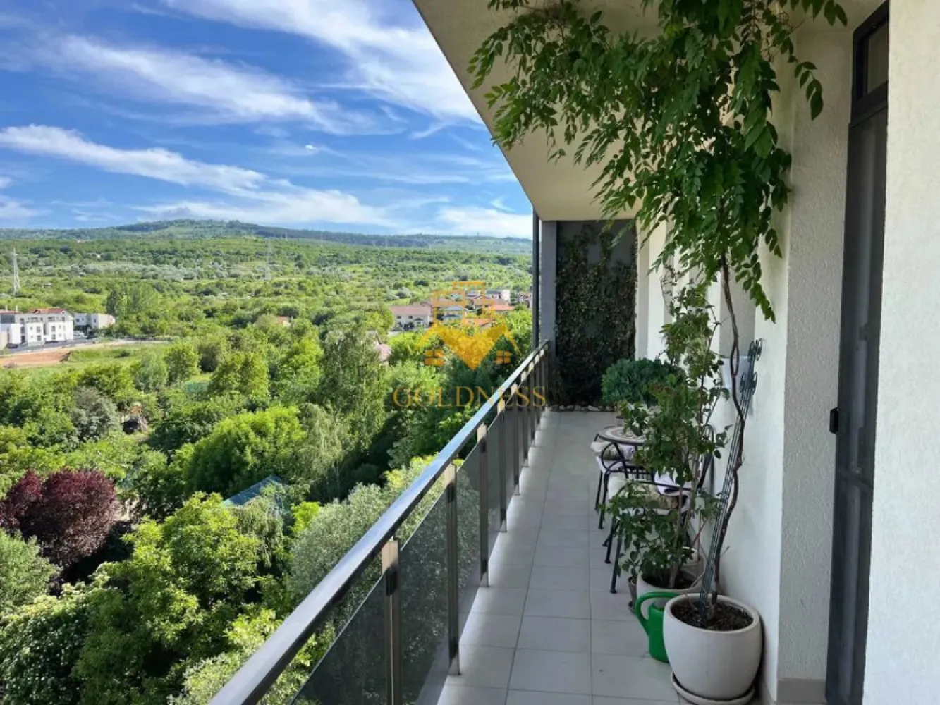 2 Camere openspace, Parcare, Borhanci, Romul Ladea, Terasa, Modern