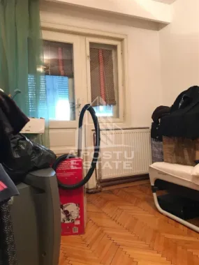 Apartament 3 camere,de vanzare, zona Girocului, Timisoara