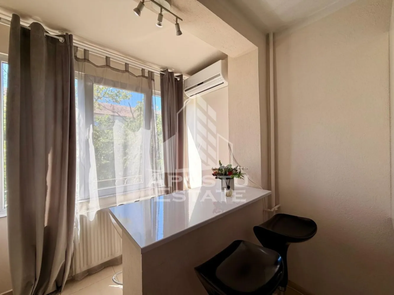 Apartament cu 1 camera de inchiriat, zona Circumvalatiunii, Timisoara