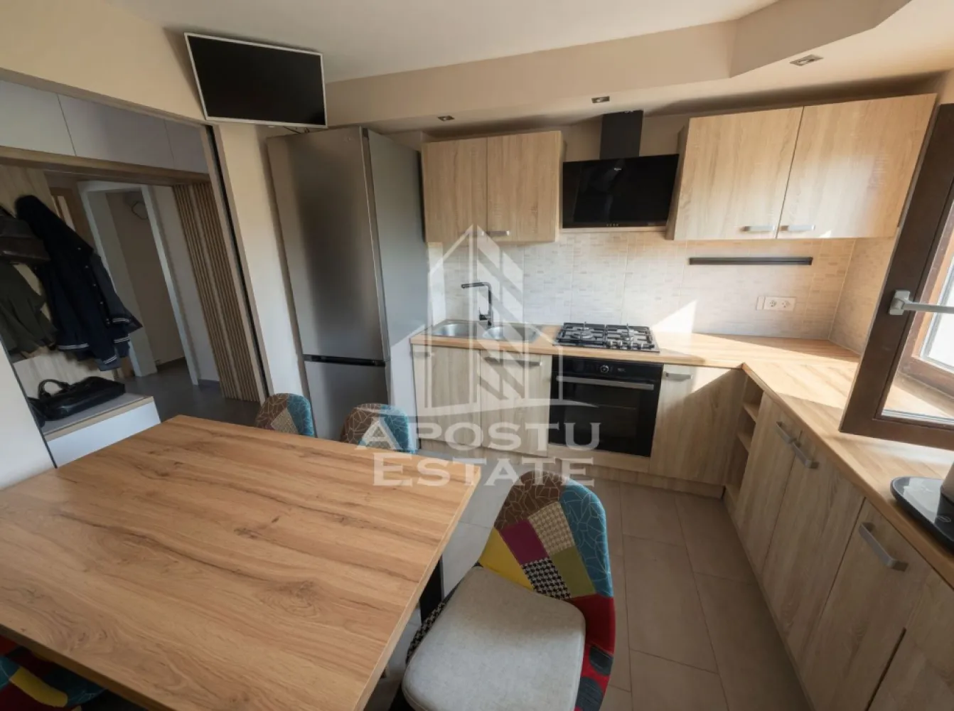 Apartament cu 3 camere, de închiriat, Elisabetin, Timișoara, Centrala