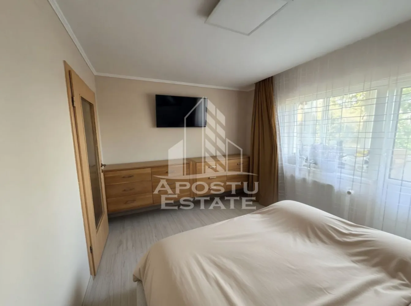 Apartament cu 3 camere, de închiriat, Elisabetin, Timișoara, Centrala
