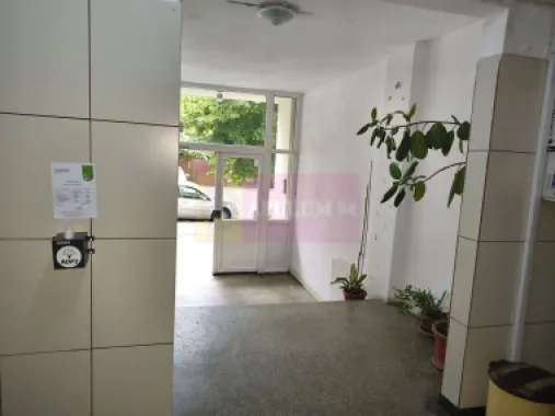 Apartament 3 camere construit 1986 Preț Foarte Bun Colentina- M.Bacilă