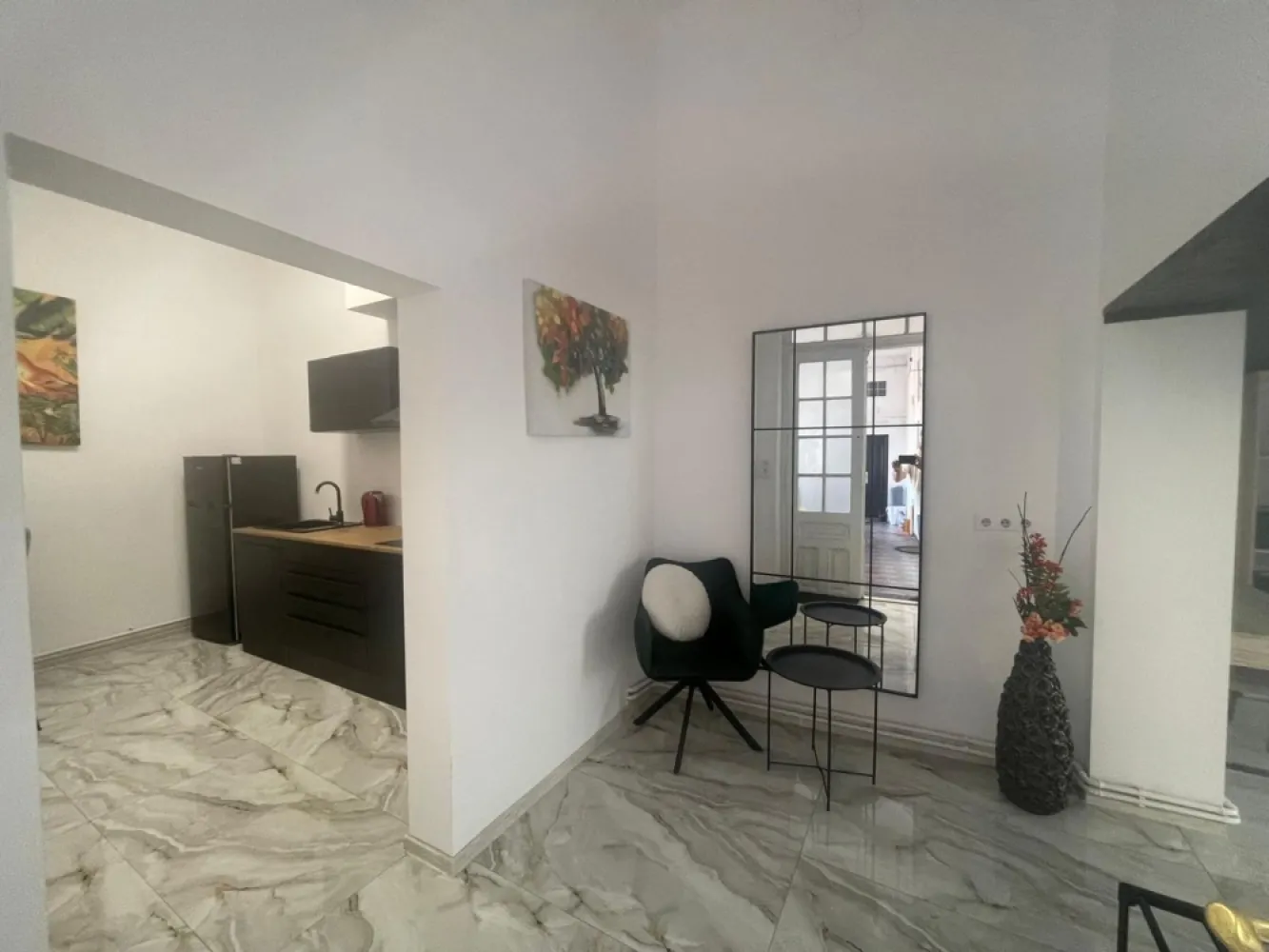 APARTAMENT PREMIUM TIP LOFT ÎN CENTRUL ORADIEI – LÂNGĂ LICEUL GOJDU