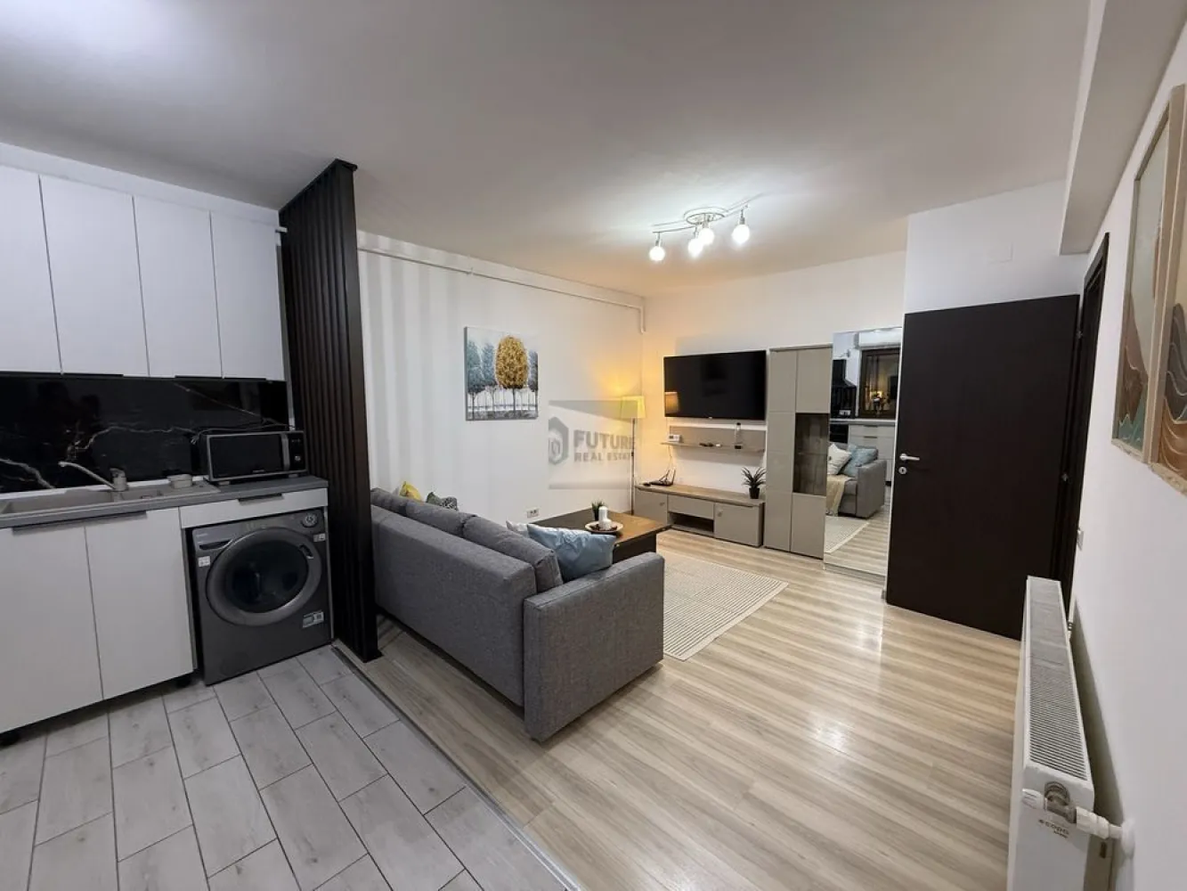 Prima Închiriere: 2 Camere Moderne @ Brown Residence (Metalurgiei)