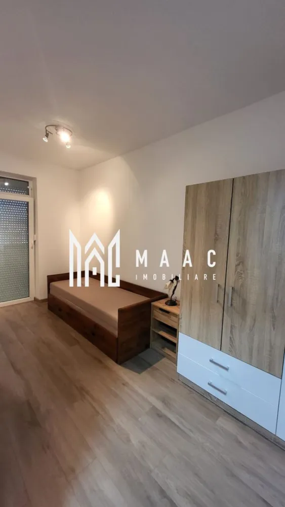 Apartament 3 Camere | Loc De Parcare | 68 MPU - MAAC Imobiliare oferă spre închiriere un apartament cu 3 camere, situat la etajul 3 al unui imobil dotat cu lift. Apartamentul se află în zona Broscărie, cu acces din strada Henri Coandă, în imediata apropiere a fabricii Trans Agape.

Compartimentare:
~2 dormitoare 
~Living 
~ 2 Bai 
~Hol
~Bucătărie 

Pentru mai multe detalii și programarea unei vizionări, vă rugăm să ne contactați menționând ID: CP2831437.