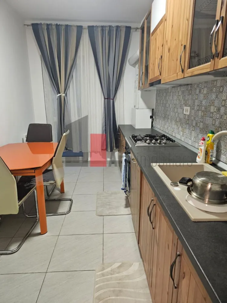 Apartament cu doua camere-Aparatorii Patriei-Metalurgiei-centrala+loc parcare