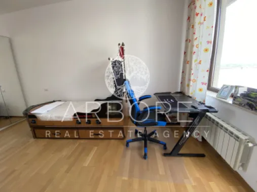 Penthouse 5 camere 250 mp lângă Ambasada SUA , zona Băneasa București