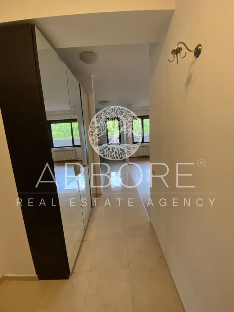 Penthouse 5 camere 250 mp lângă Ambasada SUA , zona Băneasa București