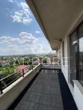 Penthouse 5 camere 250 mp lângă Ambasada SUA , zona Băneasa București