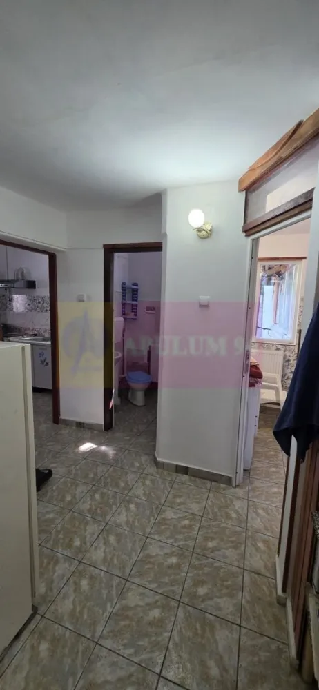 Casa de vanzare cu 5 camere în Mislea