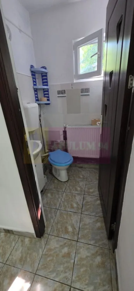 Casa de vanzare cu 5 camere în Mislea