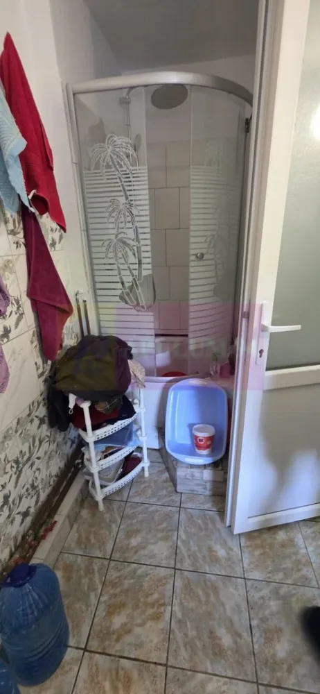 Casa de vanzare cu 5 camere în Mislea