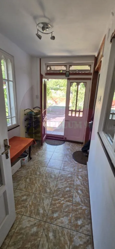 Casa de vanzare cu 5 camere în Mislea