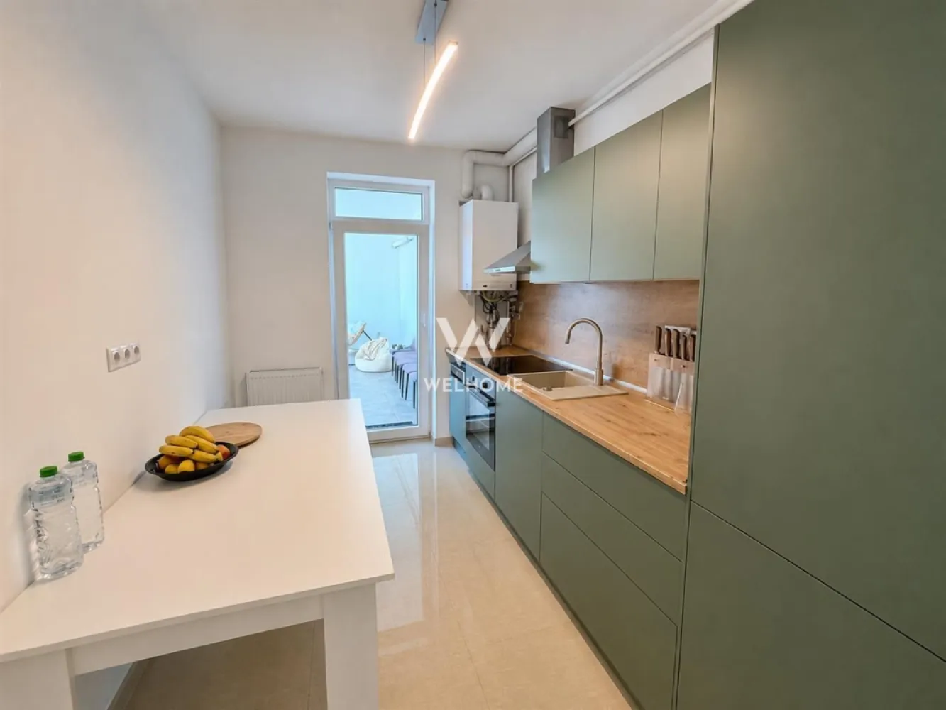 Penthouse modern cu 2 terase spectaculoase și parcare inclusă