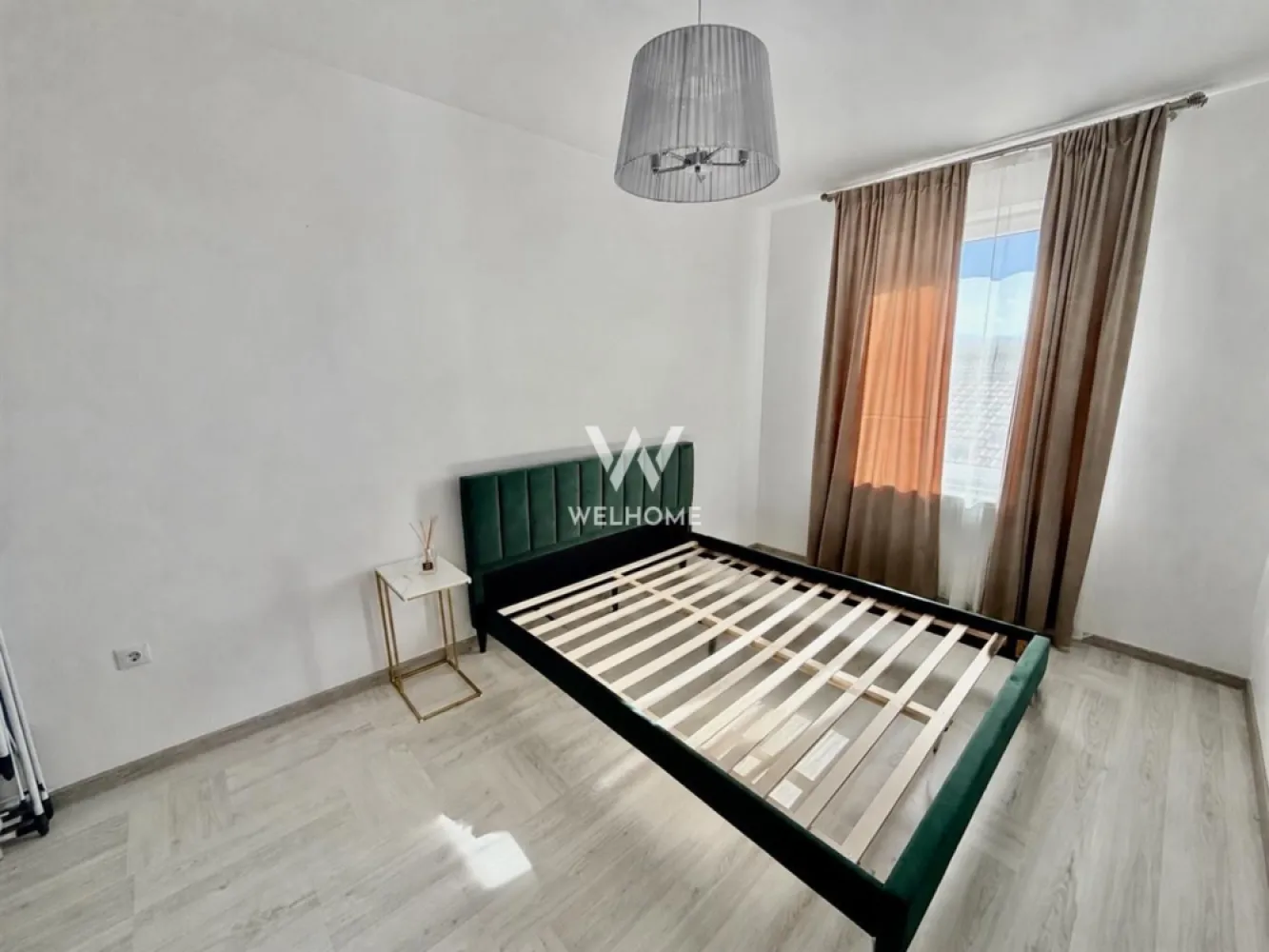 Penthouse modern cu 2 terase spectaculoase și parcare inclusă