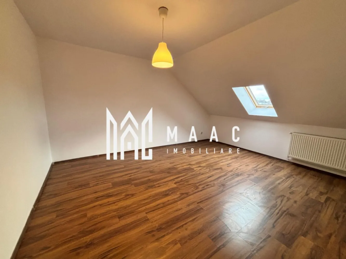 Apartament 2 camere | 47 MPU | Etaj 5 | Mansarda | Intabulata | Strand