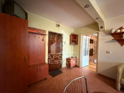 Apartament doua camere, decomandat, Sagului