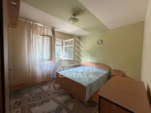 Apartament doua camere, decomandat, Sagului