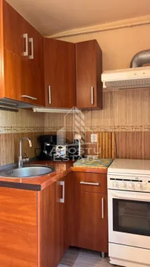 Apartament cu 3 camere , de inchiriat, Zona Bucovina, Timisoara