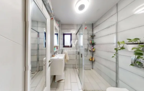 Casa de vanzare in Cristian - duplex - 125 mp utili + teren de 250 mp