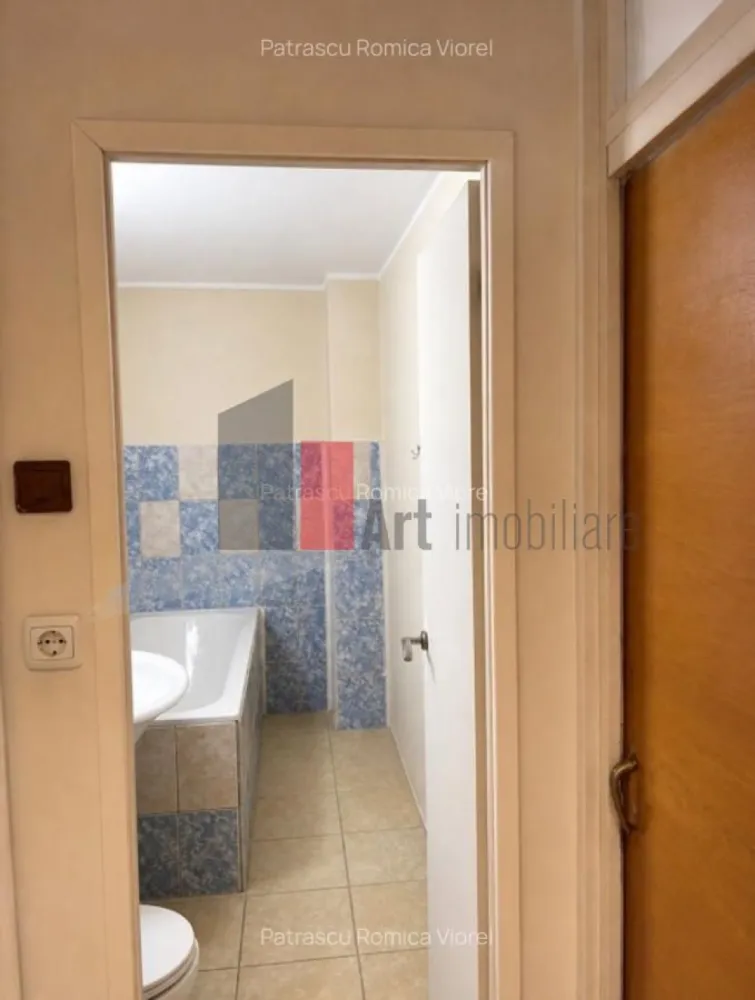 APARTAMENT 4 CAMERE SEBASTIAN