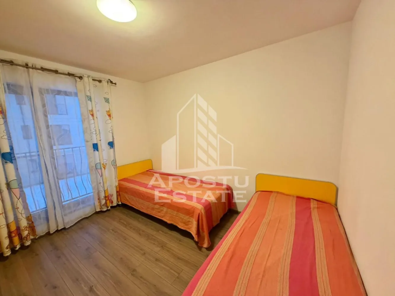 Apartament cu 3 camere de inchiriat, Calea Urseni Zone 2, Timisoara