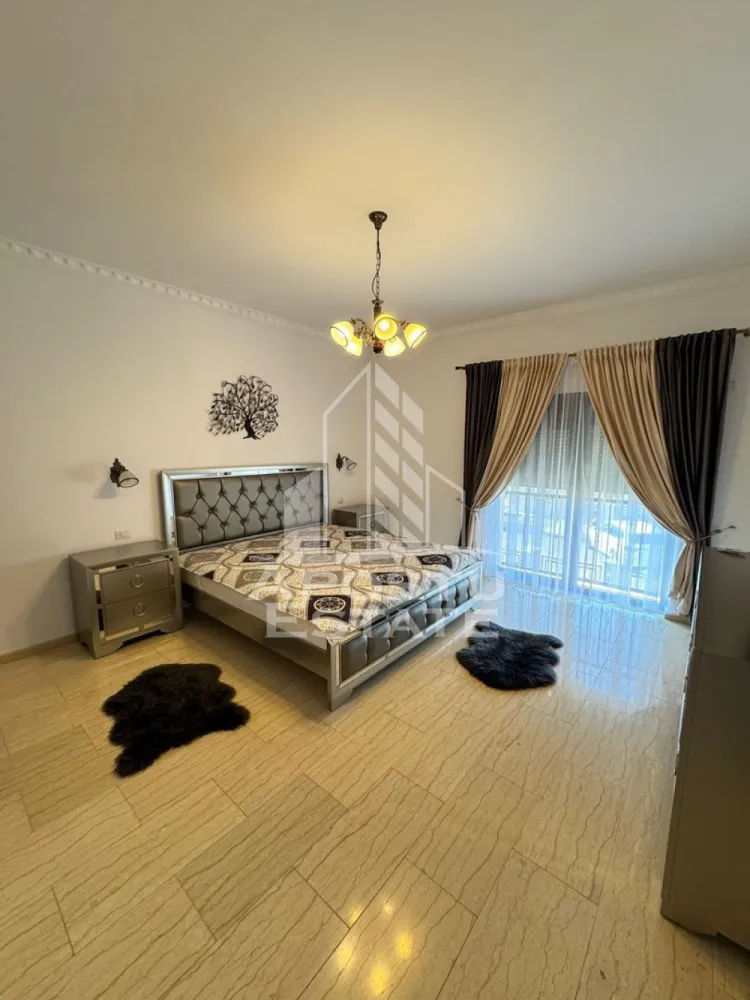 Duplex 5 camere de inchiriat,curte proprie, loc de parcare, Dumbravita