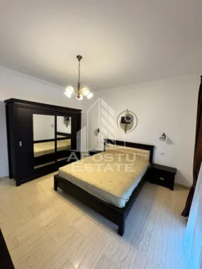 Duplex 5 camere de inchiriat,curte proprie, loc de parcare, Dumbravita