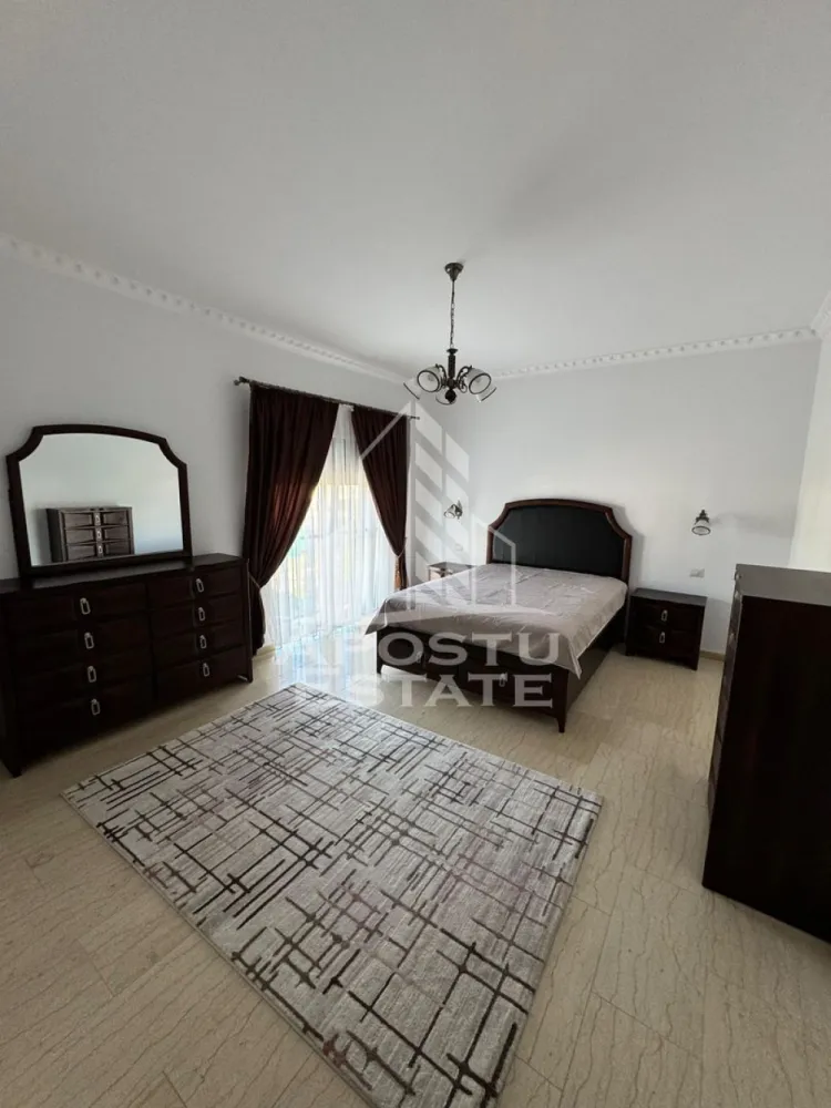 Duplex 5 camere de inchiriat,curte proprie, loc de parcare, Dumbravita