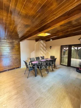 Duplex 5 camere de inchiriat,curte proprie, loc de parcare, Dumbravita