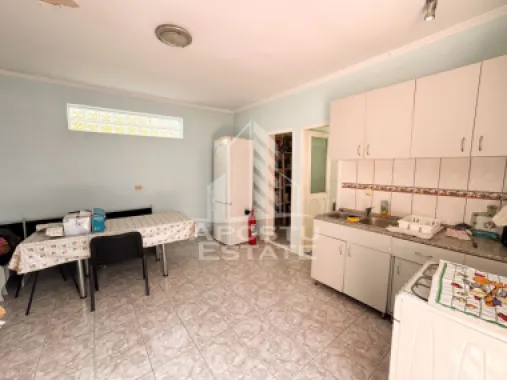 Comision 0%! Casa cu 8 camere, teren 648mp, zona Fratelia, Timisoara