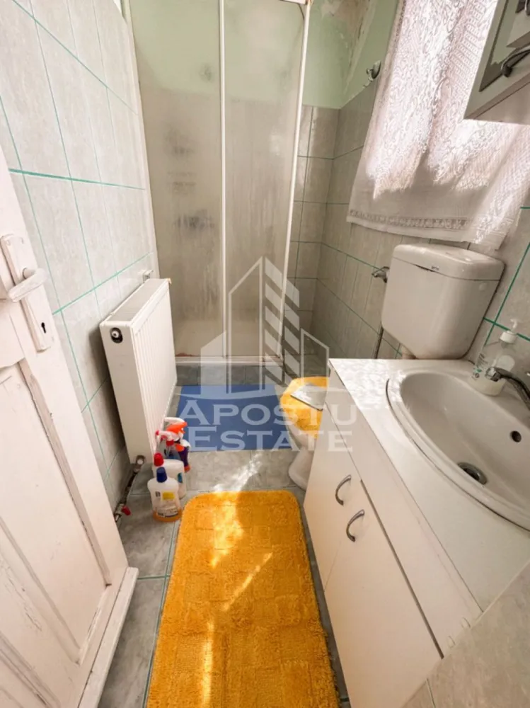 Comision 0%! Casa cu 8 camere, teren 648mp, zona Fratelia, Timisoara