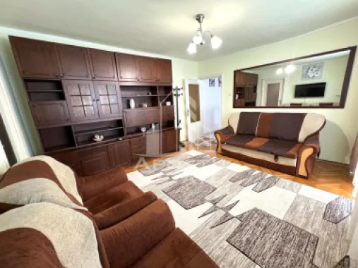 Apartament cu 3 camere de inchiriat, centrala proprie, Girocului