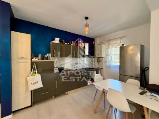Apartament 3 camere de vanzare, etaj 1, comision 0%, Calea Urseni
