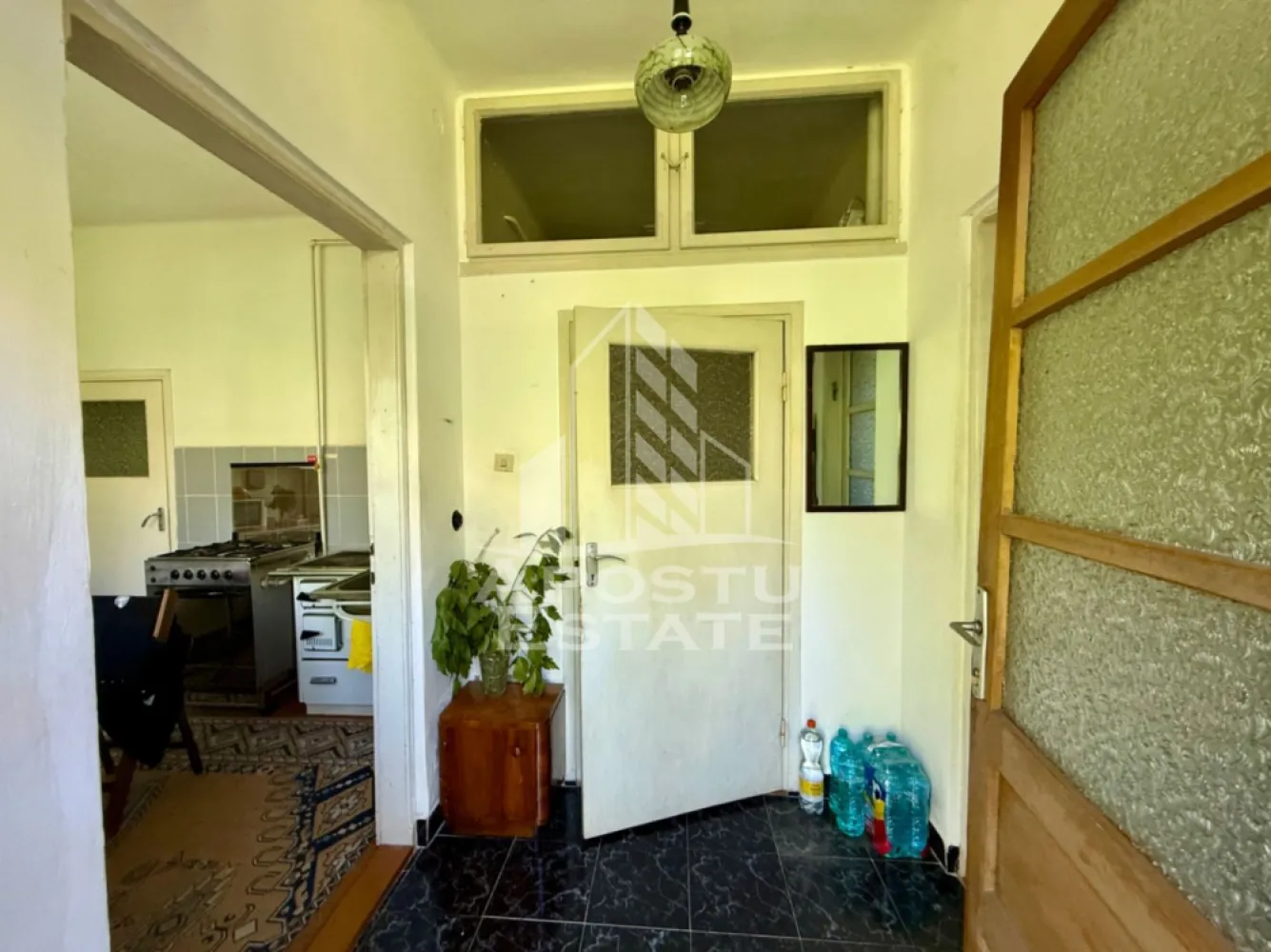 Casa individuala de vanzare, teren 332mp, zona Lunei Timisoara