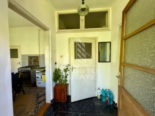 Casa individuala de vanzare, teren 332mp, zona Lunei Timisoara