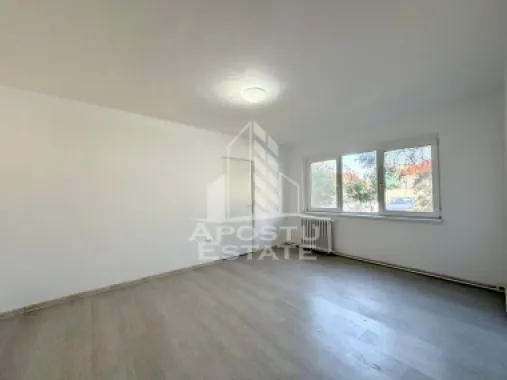Apartament cu 2 camere de vanzare, zona Cetatii, Timisoara