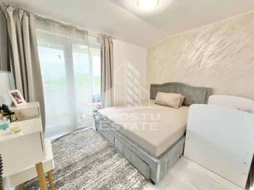 Apartament cu 3 camere dressing si debara in Giroc.