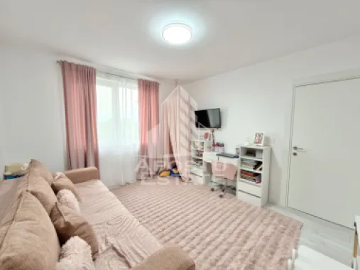 Apartament cu 3 camere dressing si debara in Giroc.