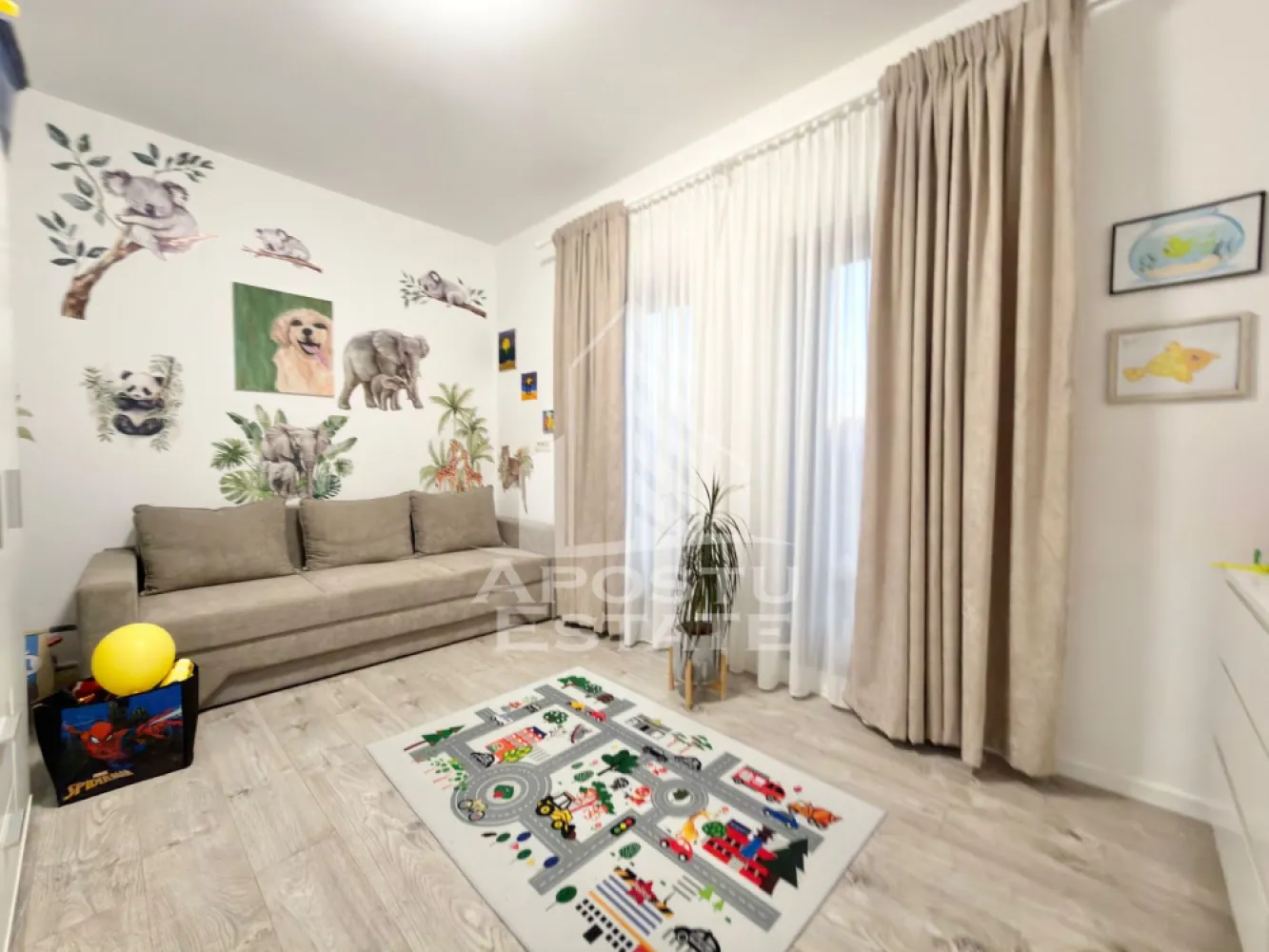 Apartament cu 3 camere mobilat, 70 mp utili, in Giroc la etajul 2.