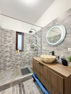 Apartament cu 3 camere mobilat, 70 mp utili, in Giroc la etajul 2.